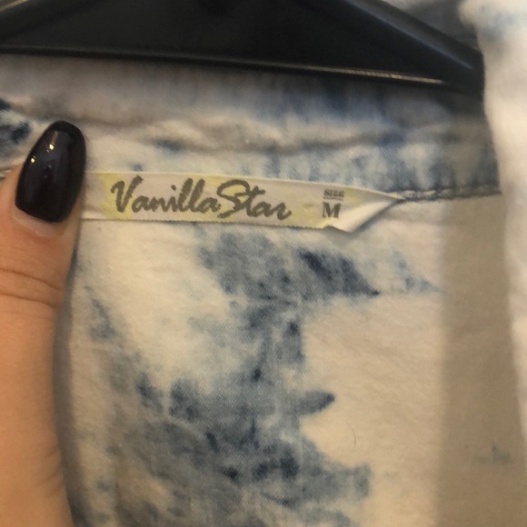 Button down - Picture 4 of 5